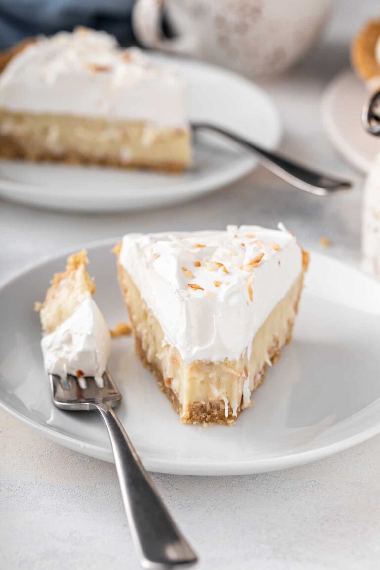 Coconut Cream Pie: A Delightful Indulgence