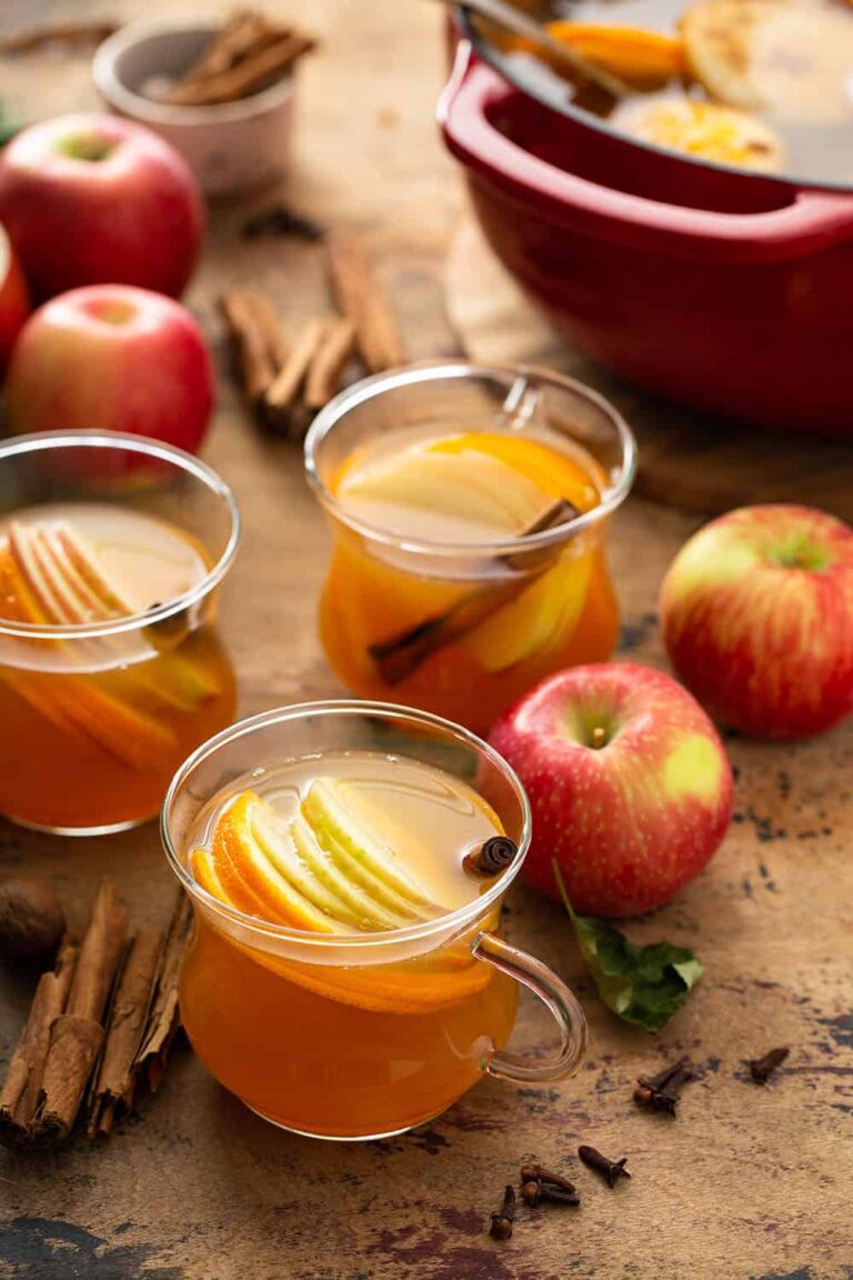 Wassail: A Delicious Recipe for Hot Mulled Cider