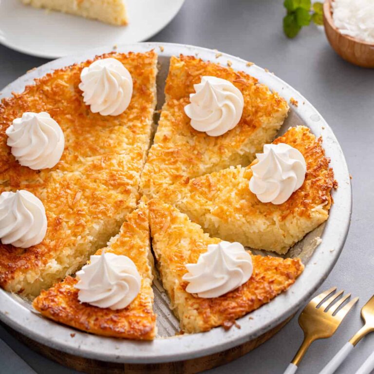 Irresistible Coconut Pie – A Delicious Baking Adventure